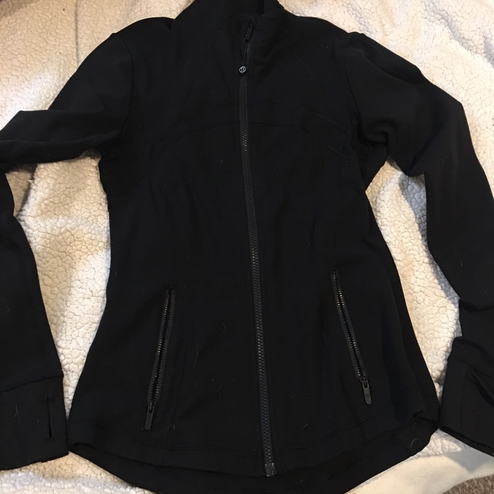 LULUlemon black zip-up jacket • Size 6